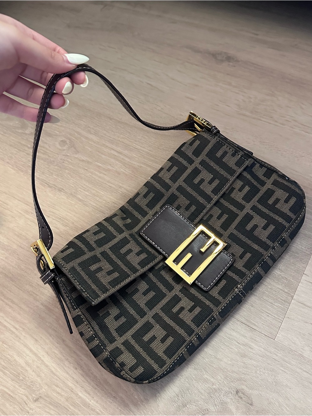 Fendi Black and Brown FF Zucca Canvas Baguette Shoulder Bag - Picture 4 of 4